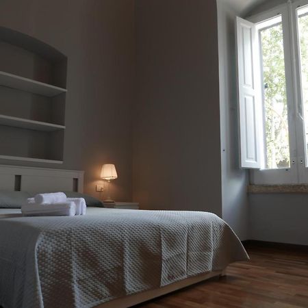 Suite 261 - Intero Appartamento Nel Centro Di Bari Exterior foto